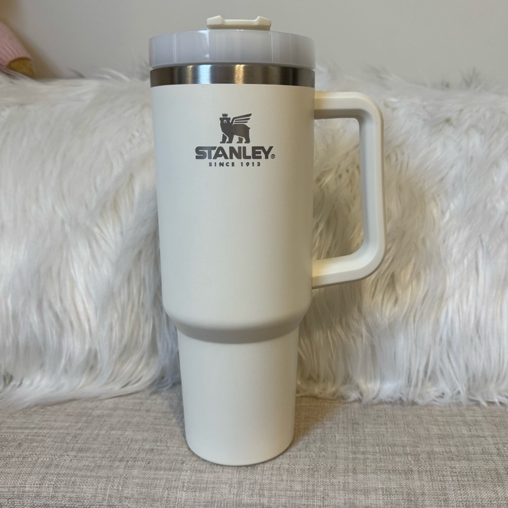 Stanley 40 oz Tumbler - Cream